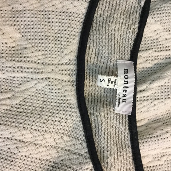 Monteau Gray sweater, black accents, Size S - Picture 3 of 3